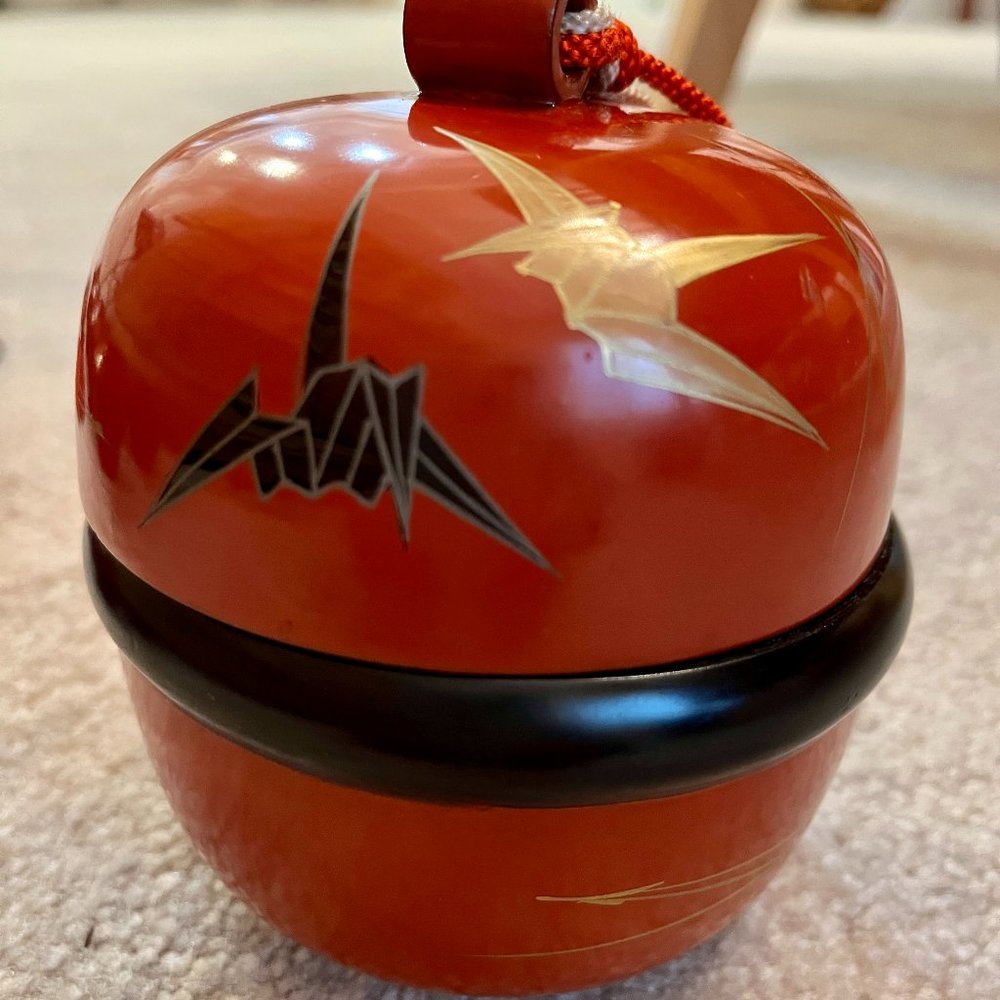 Vintage lacquer trinket